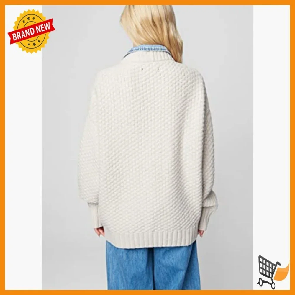 Large Relaxed Fit Cotton Cardigan with Button Front and Pockets